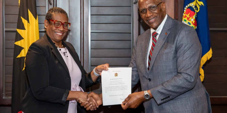 Members of the Assessment Board to Review Compensation for the Cancer Centre Acquisition take office