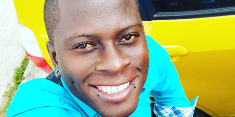 Tattoo artist pleads guilty to gun and ammunition charges