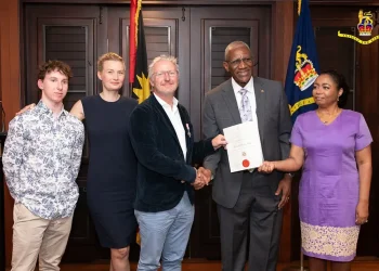 Oyster Yachts Chairman Richard Hadida Awarded Governor General’s Faithful and Meritorious Service Cross