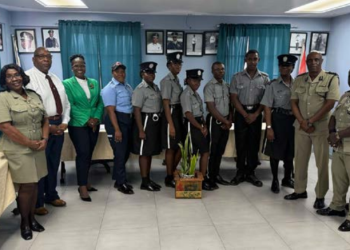 The UWI FIC offers Spanish classes to police officers