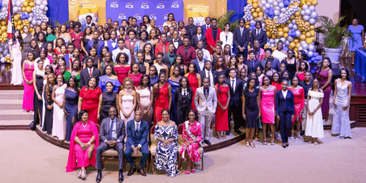 The Education Minister tells CSEC awardees not to fear Artificial Intelligence