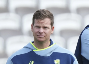 Injured Smith going with Australia to West Indies