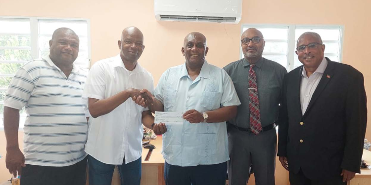 SJA Alumni Association Donates $13,400 to School for Teachers’ Room A/C Units