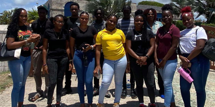 Ministry of Foreign Affairs, Trade and Barbuda Affairs interns visit National Park