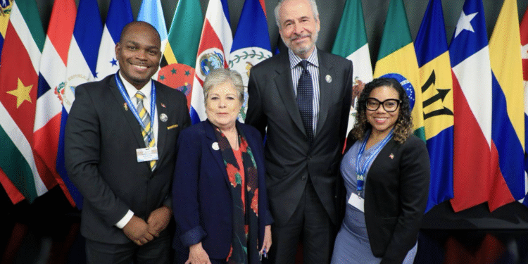 Antigua and Barbuda speaks loudly at pre-COP30 meeting in Mexico