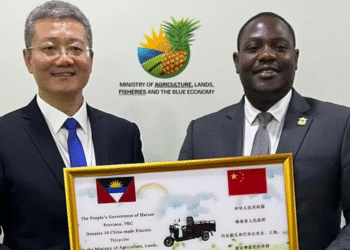 A high-level delegation from Hainan Province in China makes donation to Antigua and Barbuda
