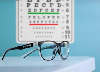 Distribution of free eye glasses commences today