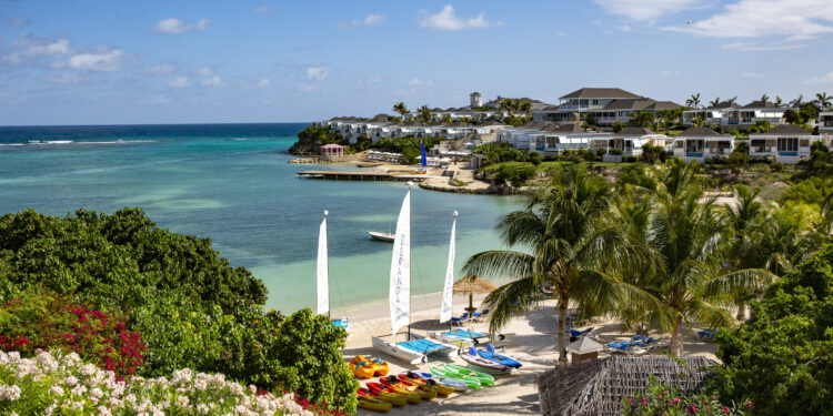 Antigua and Barbuda rejects false report of elevated Canadian travel advisory