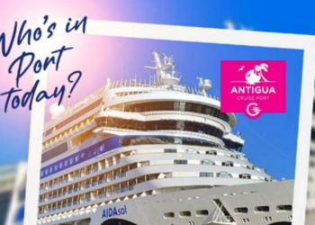 More than 7800 cruise passengers spent Monday in the country