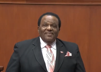 AG: The time is right to move to republican status